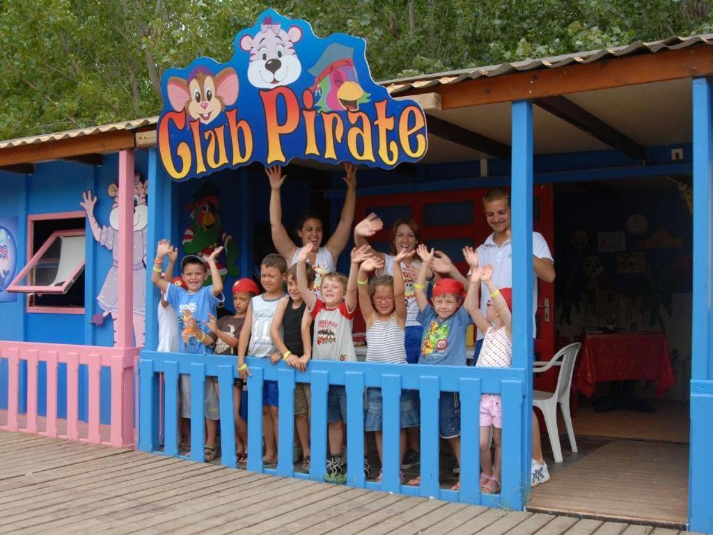 Camping Valras Climatise Ξενοδοχείο Sérignan Εξωτερικό φωτογραφία